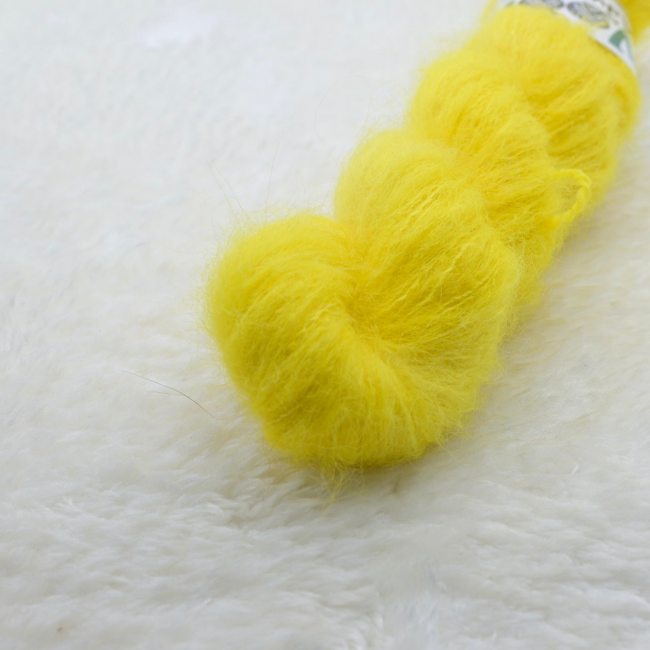 Cloud 'GEEL' - kleurnummer 1
