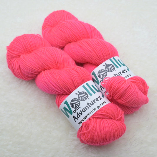 Corriedale Sock 'KORAAL' - kleurnummer 17