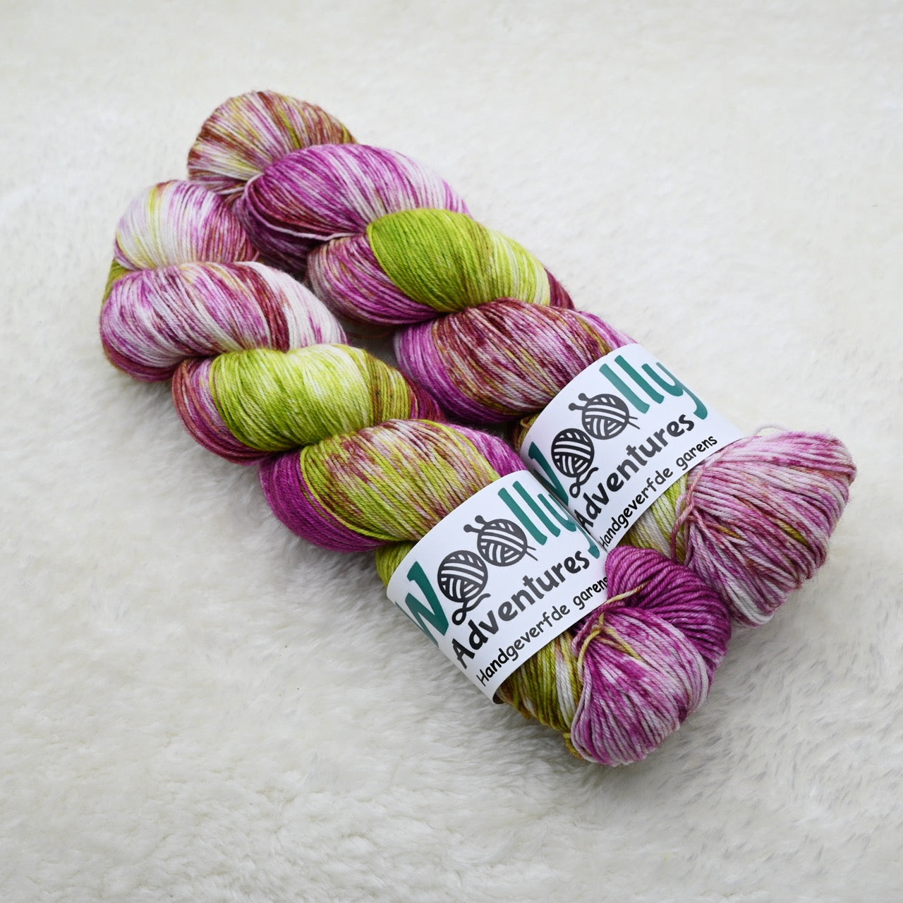 Woolly Adventures handgeverfd merino sock garen - heide